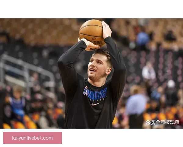 东契奇生涯单节得分20+32次追平哈登仅次库里科比历史第三